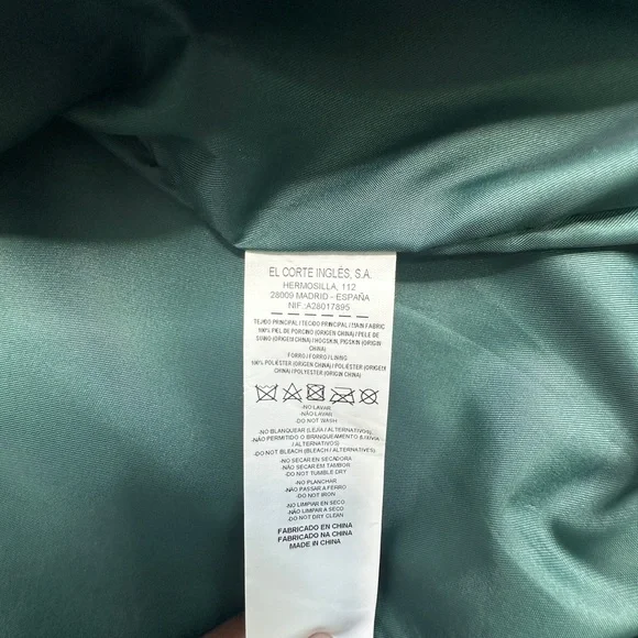 Luxe Emerald Green Suede Bomber Jacket – Streetwear Essential - Picture 4 of 8